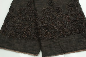 Jeans naszywany brąz wzór 1